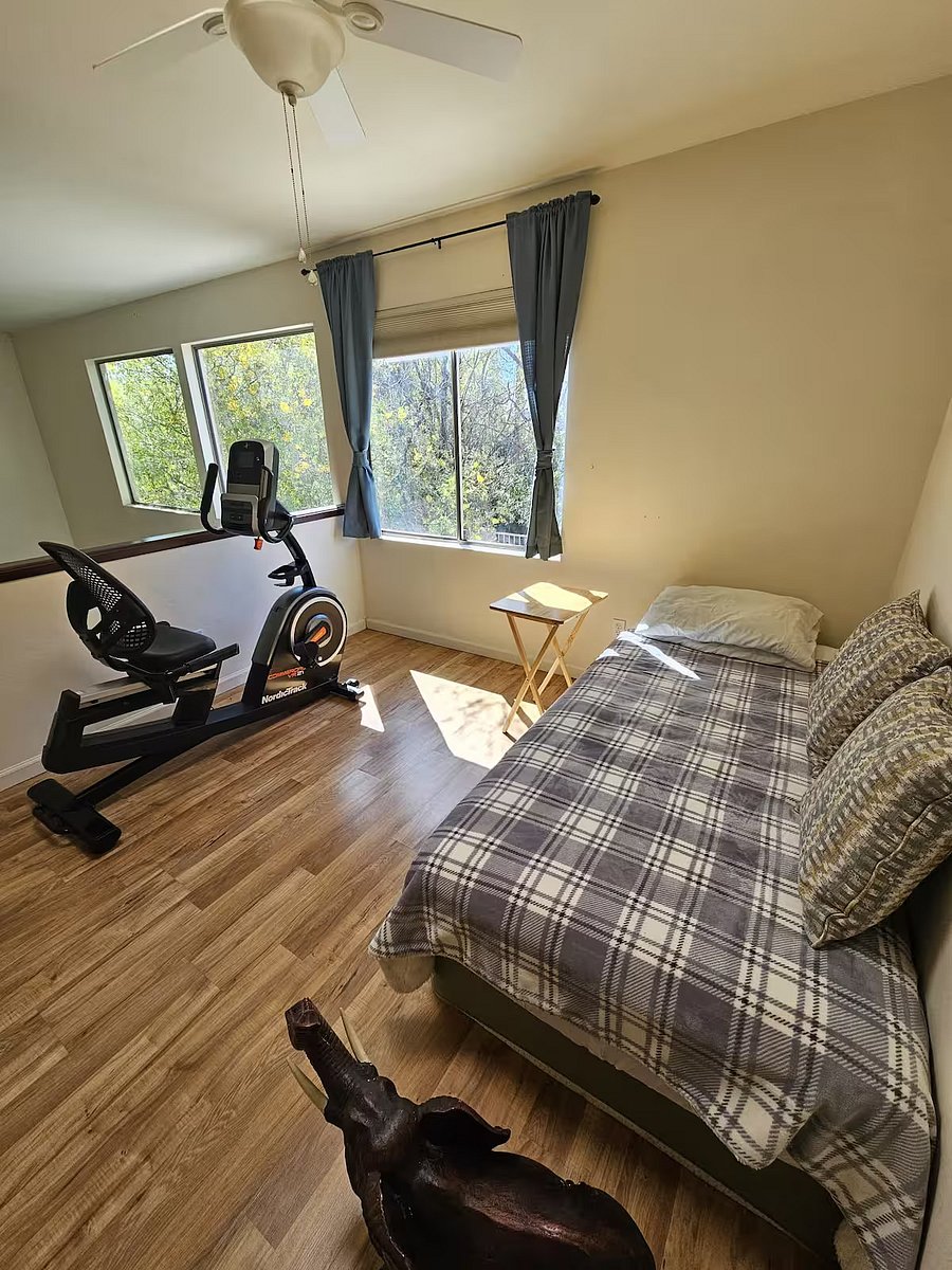 Furnished Finder property 836992_1 photo 14