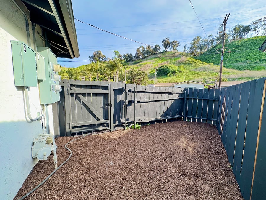 Furnished Finder property 837038_1 photo 14