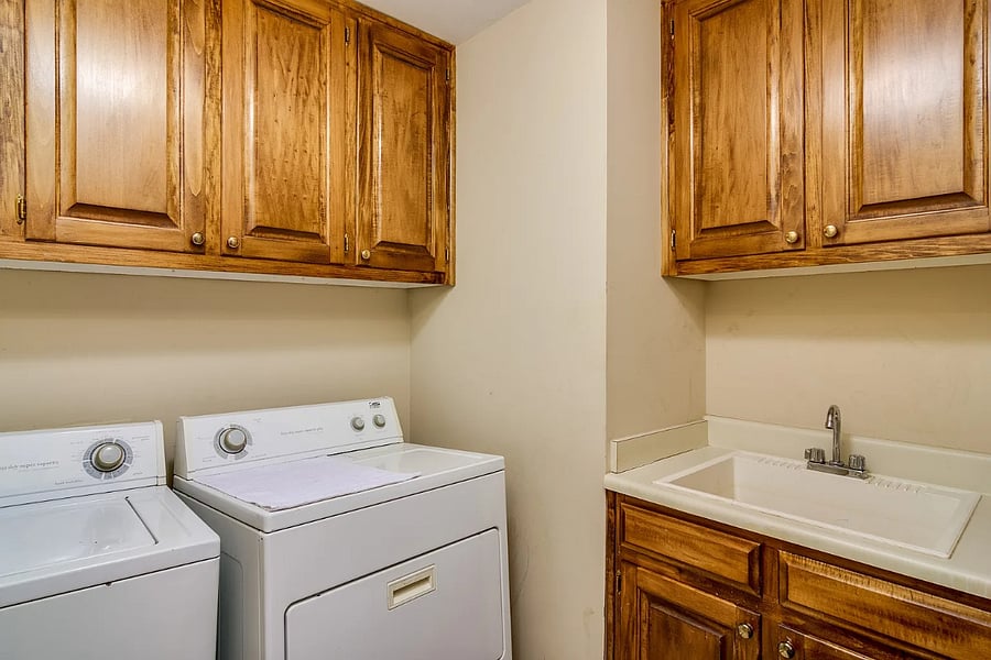 Furnished Finder property 837101_1 photo 15