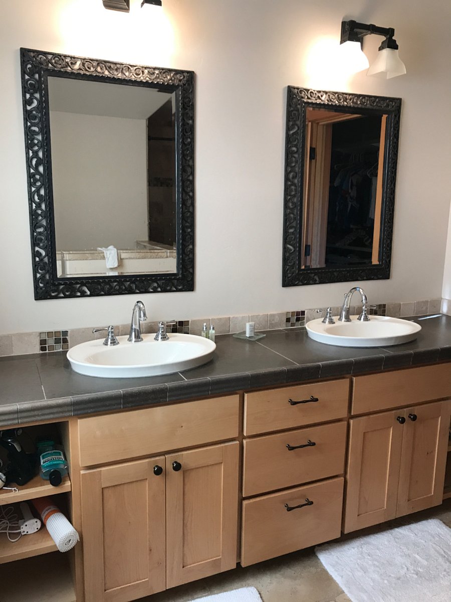 master bath double sinks