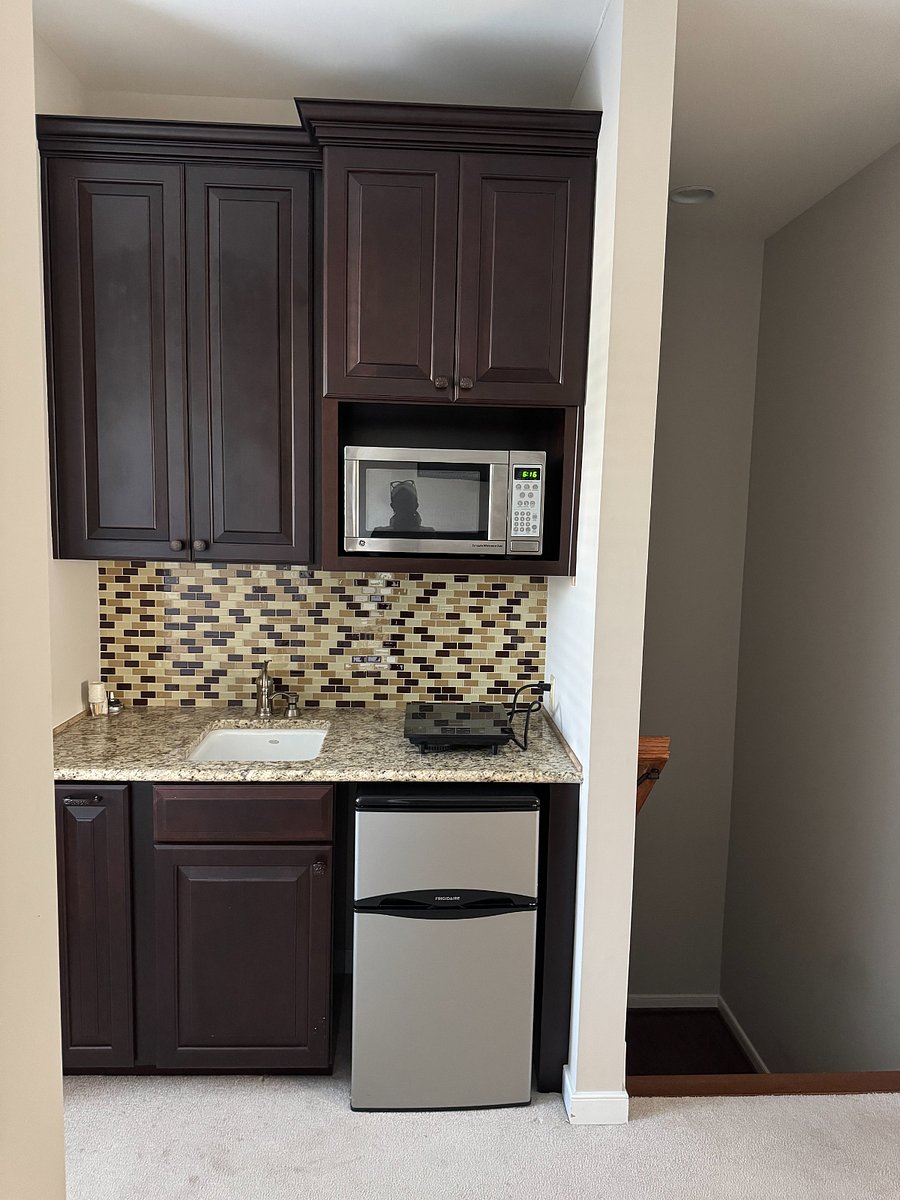 Furnished Finder property 837201_1 photo 5