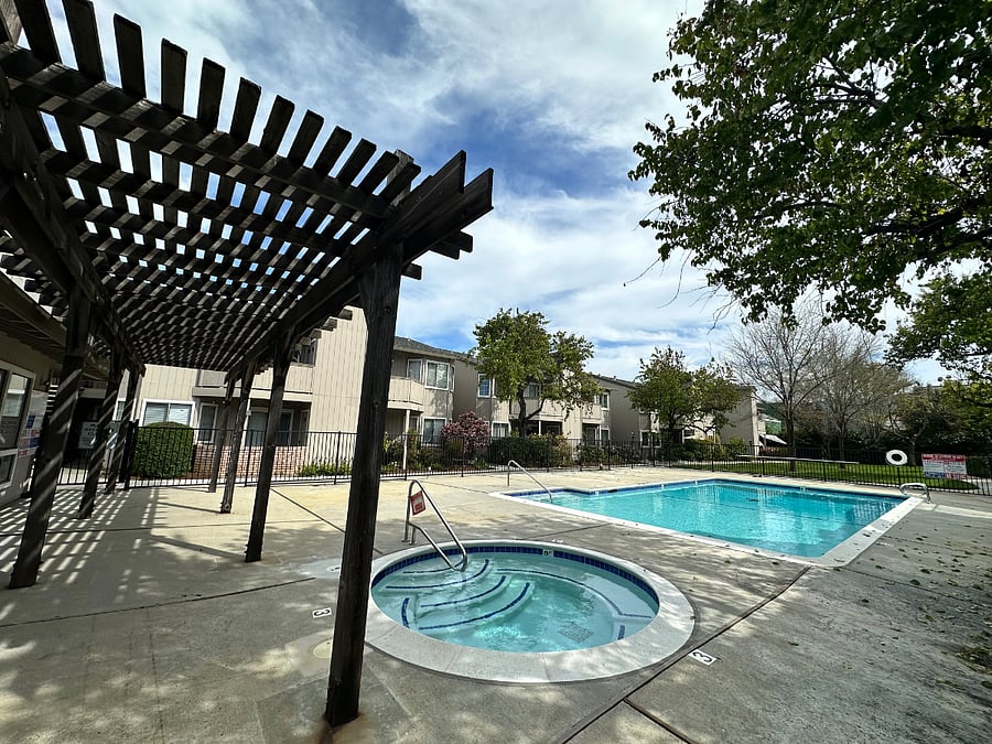 Furnished Finder property 837210_1 photo 36