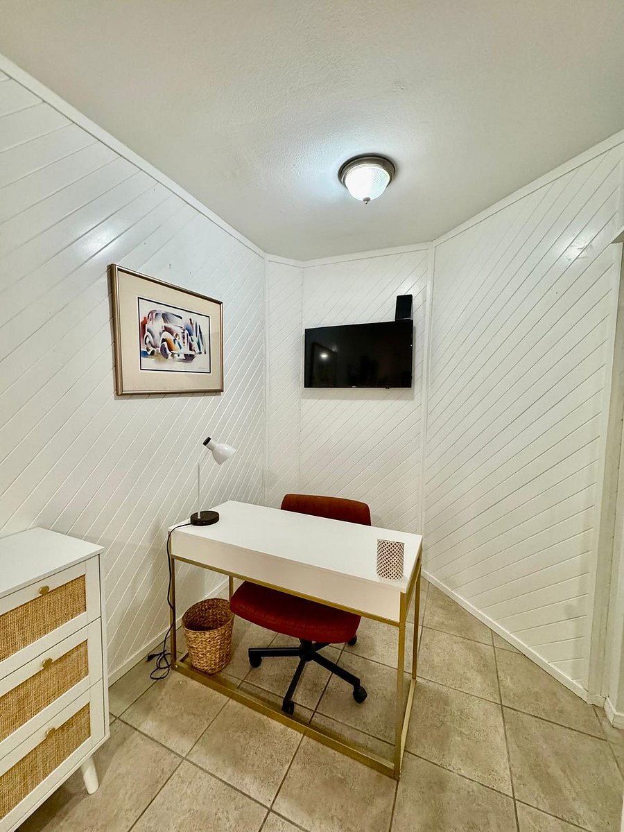 Furnished Finder property 837319_1 photo 40