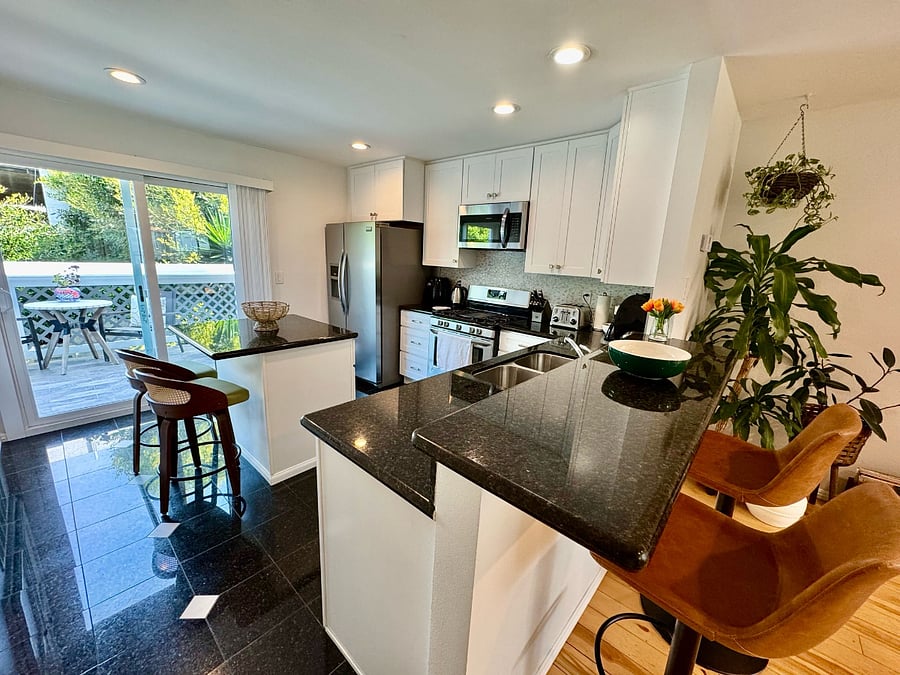 Furnished Finder property 837319_1 photo 13