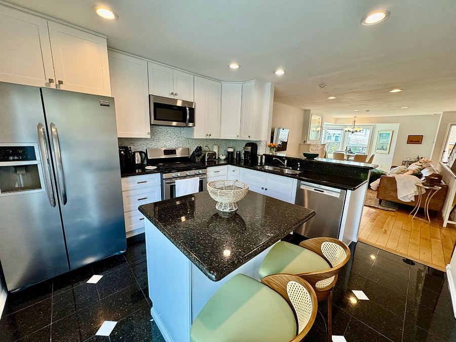 Furnished Finder property 837319_1 photo 18