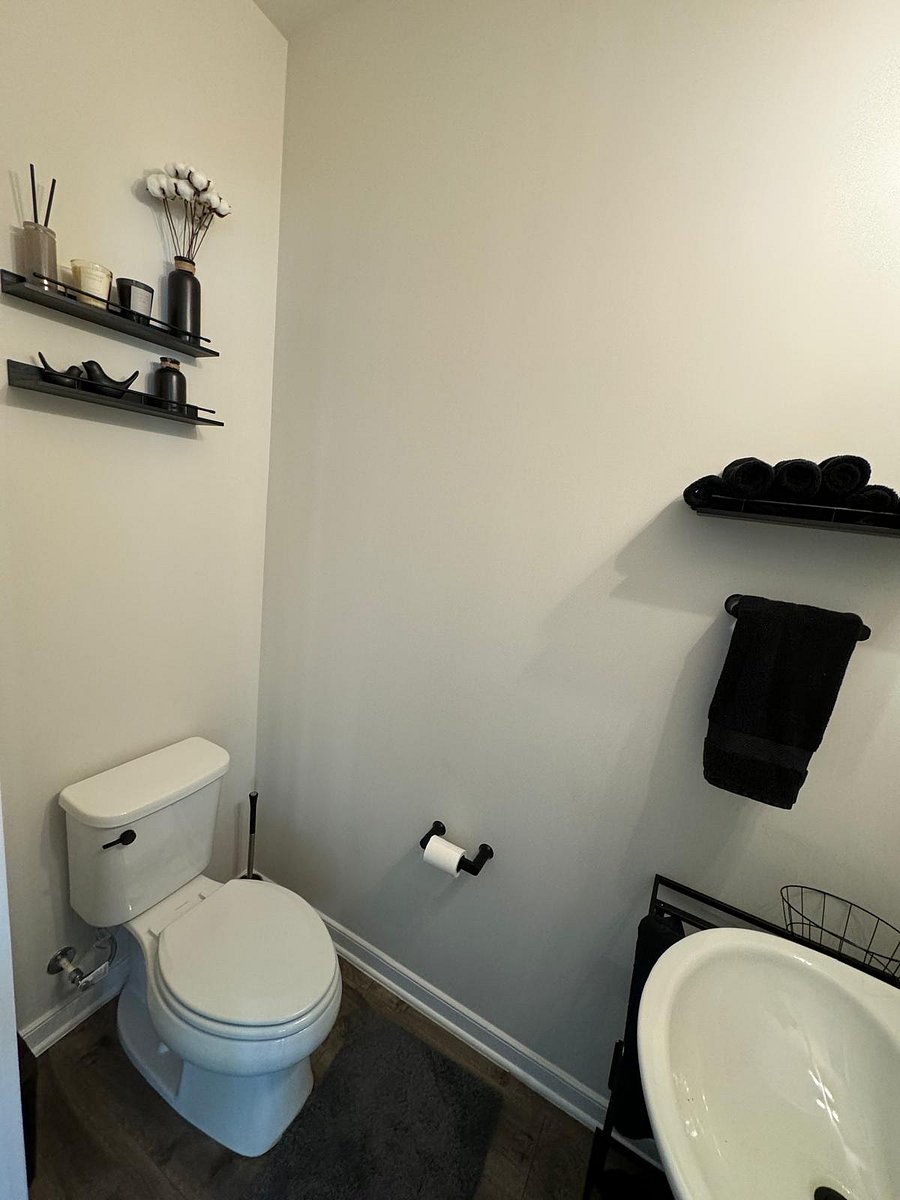 Furnished Finder property 837329_1 photo 21