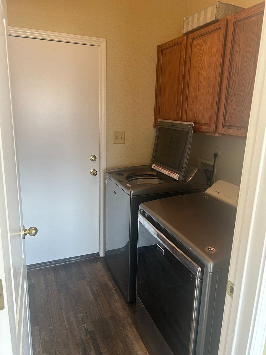 Furnished Finder property 837330_1 photo 10