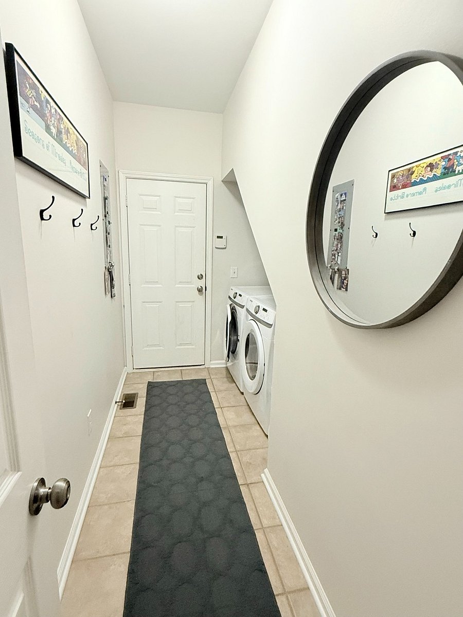 Furnished Finder property 837460_1 photo 10