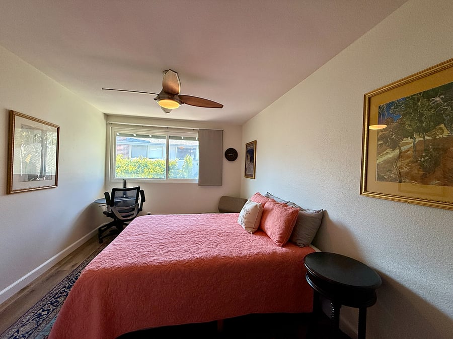 Upstairs Bedroom for Rent