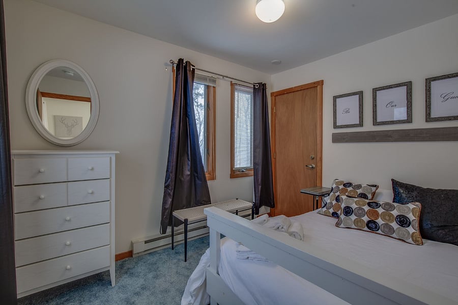 Furnished Finder property 837493_1 photo 8