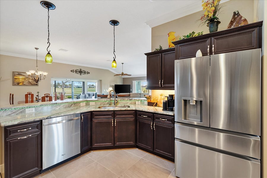 Furnished Finder property 837505_1 photo 9