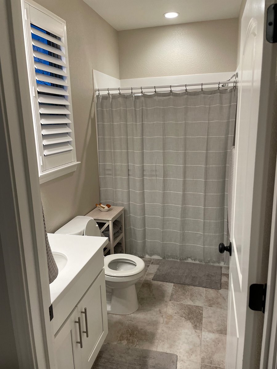 Furnished Finder property 837570_1 photo 16