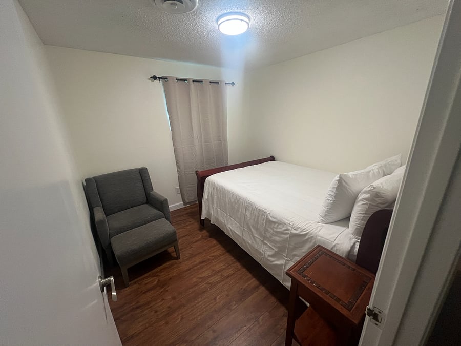Furnished Finder property 837588_1 photo 8