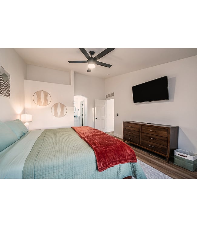 Furnished Finder property 837601_1 photo 12