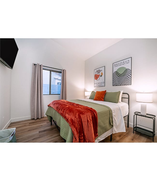Furnished Finder property 837601_1 photo 14