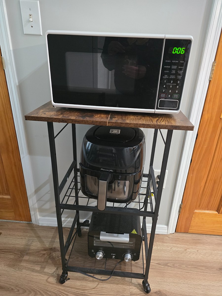 Microwave, air fryer and toaster oven
