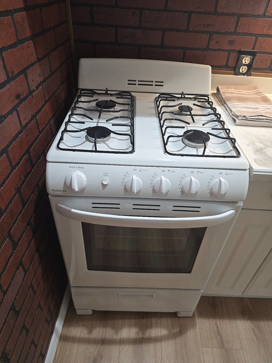 New stove/ oven