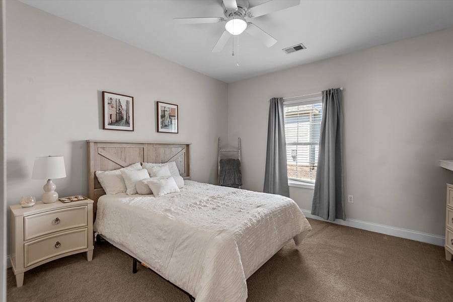 Furnished Finder property 837619_1 photo 17
