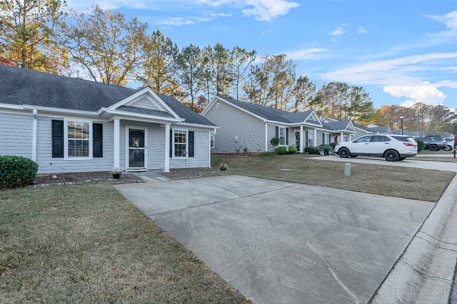 Furnished Finder property 837624_1 photo 3