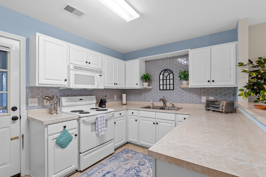 Furnished Finder property 837624_1 photo 11