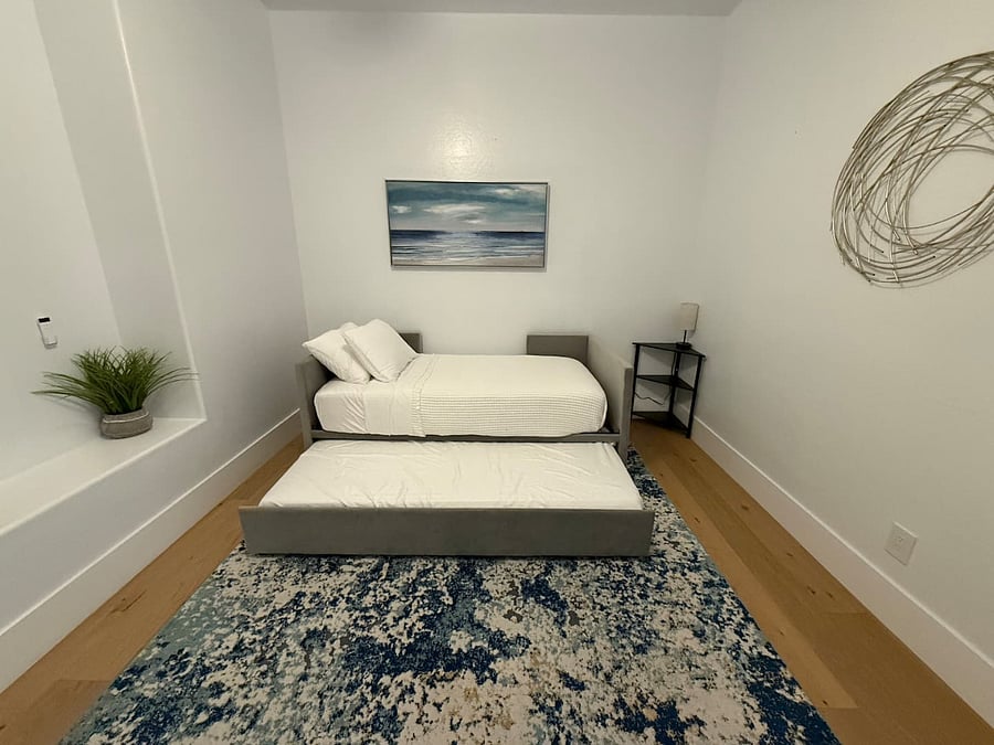 Furnished Finder property 837628_1 photo 13