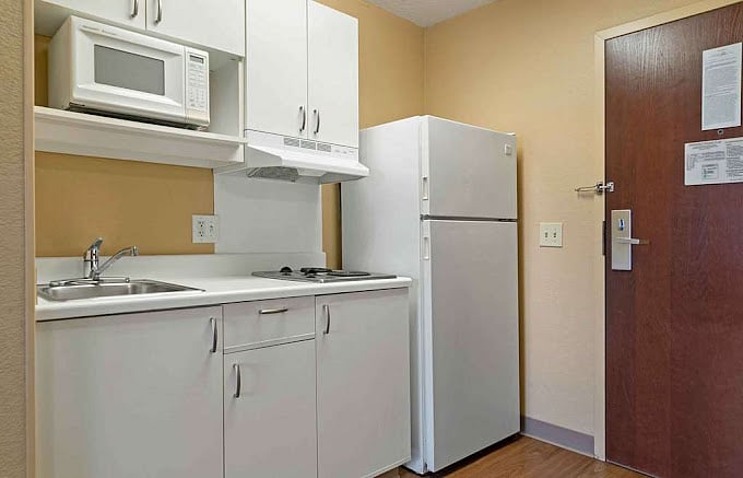 Furnished Finder property 837630_1 photo 2