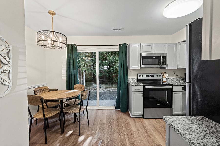Furnished Finder property 837646_1 photo 8
