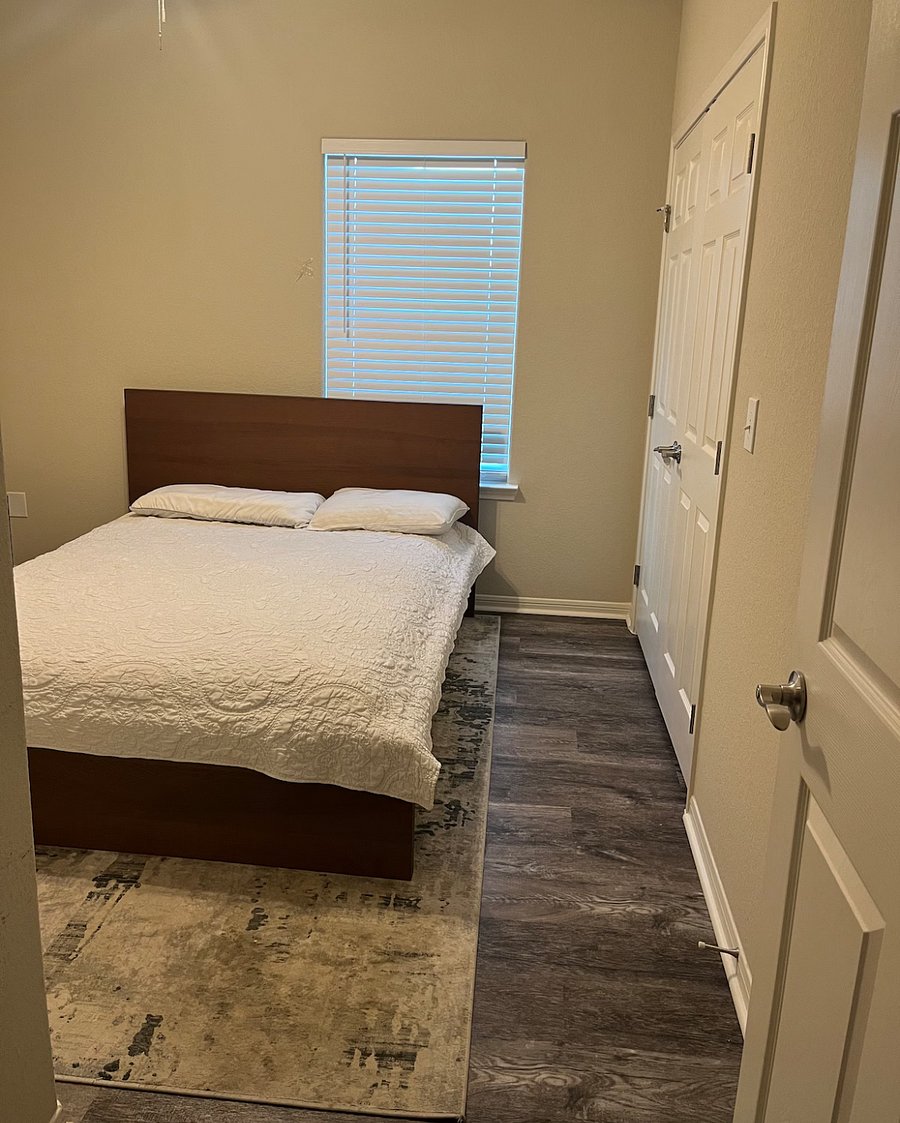 Furnished Finder property 837655_1 photo 7