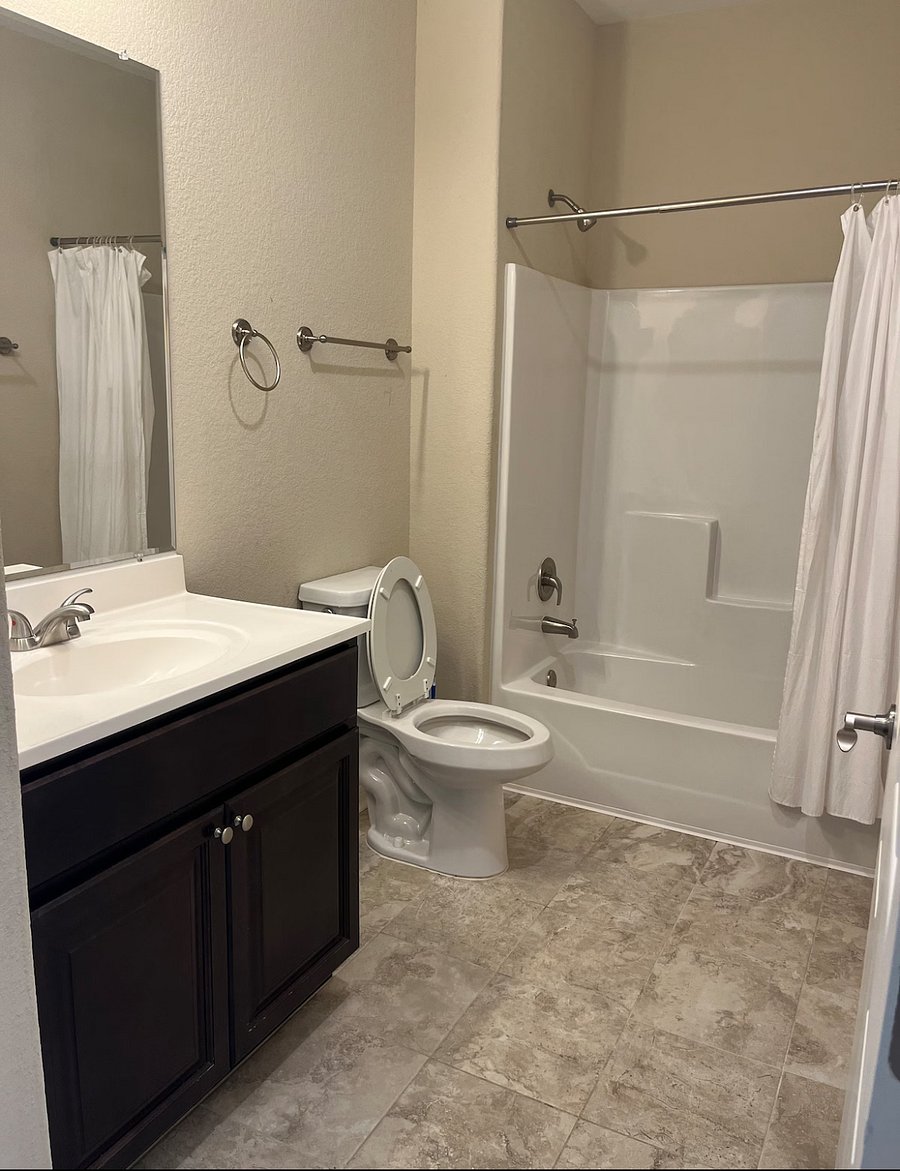 Furnished Finder property 837655_1 photo 9