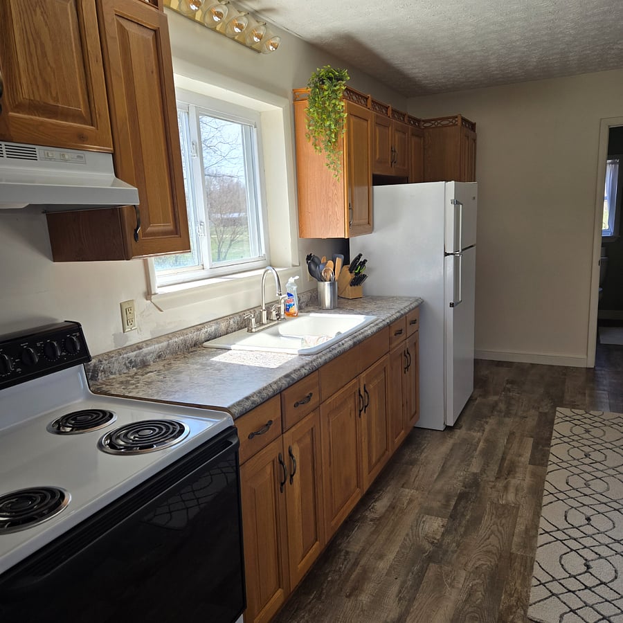 Furnished Finder property 837659_1 photo 2