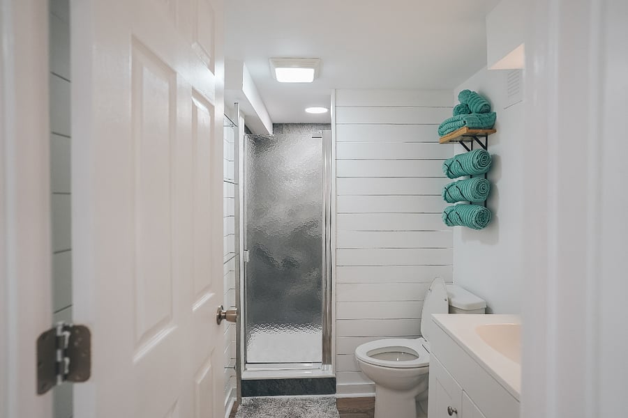Full bathroom with walk in shower