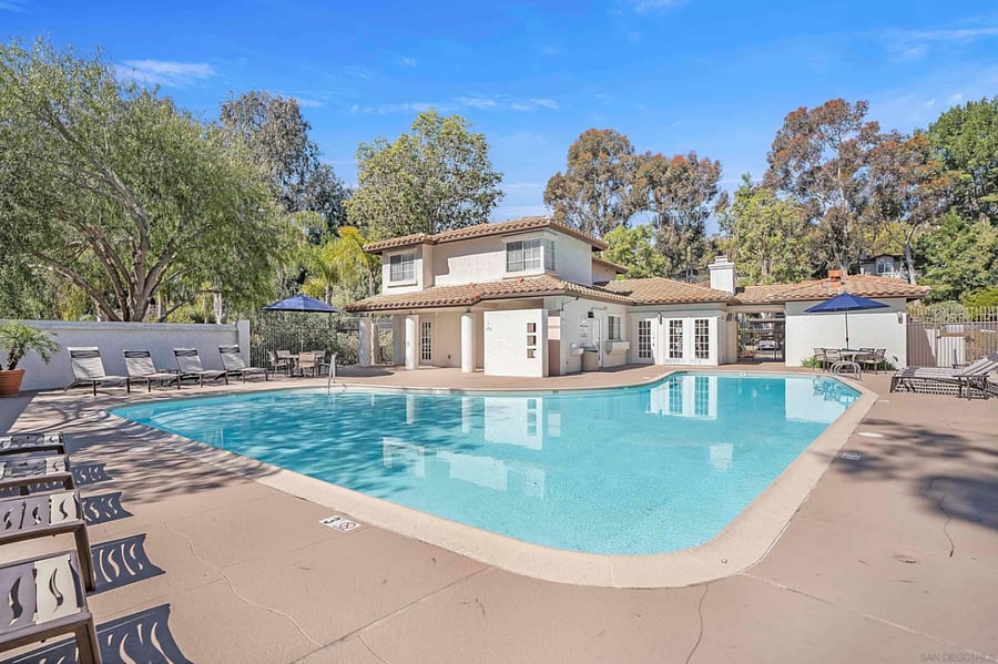 Furnished Finder property 837722_1 photo 14