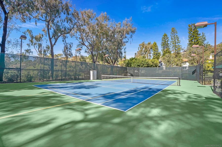 Furnished Finder property 837722_1 photo 15