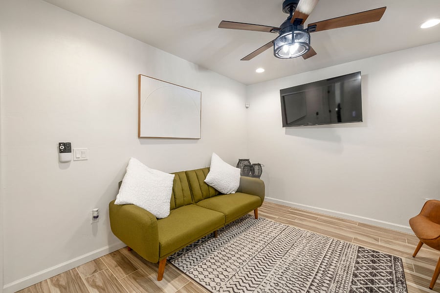 Furnished Finder property 837741_1 photo 9