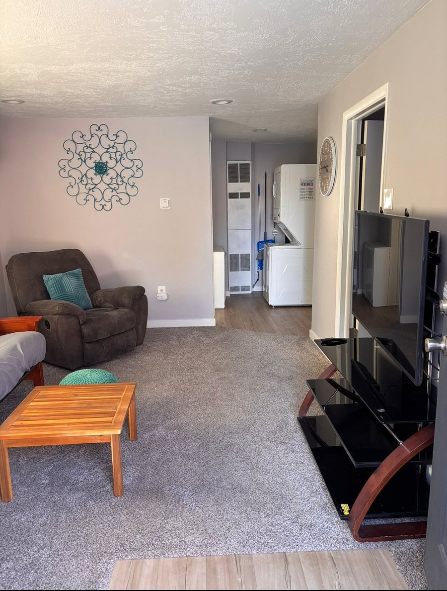 Furnished Finder property 837805_1 photo 4