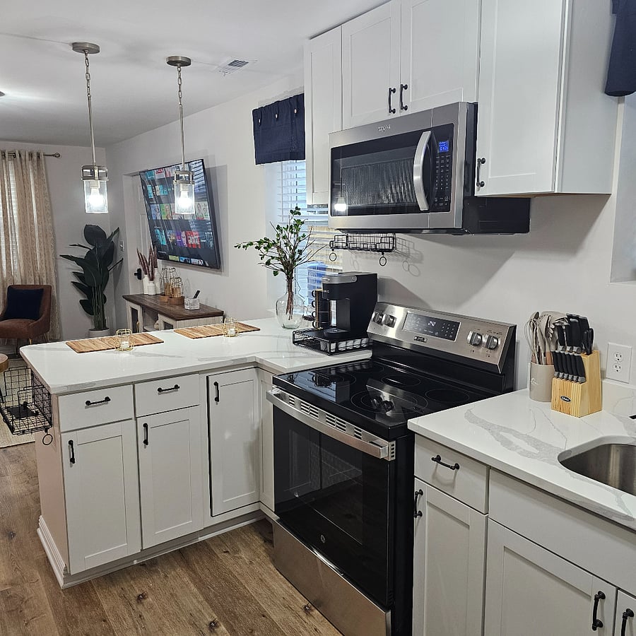 Furnished Finder property 837809_1 photo 3