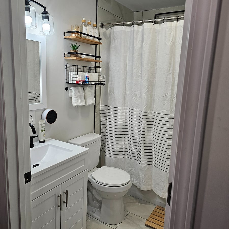 Furnished Finder property 837809_1 photo 22