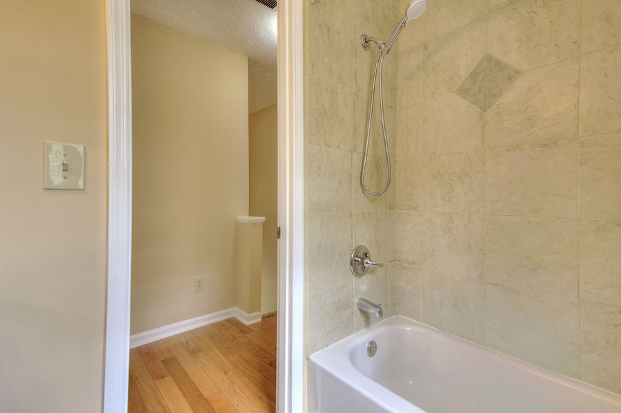 Furnished Finder property 837811_1 photo 17
