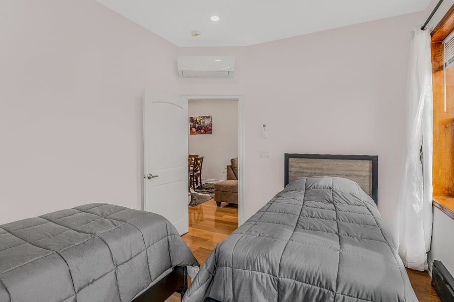 Furnished Finder property 837884_2 photo 9
