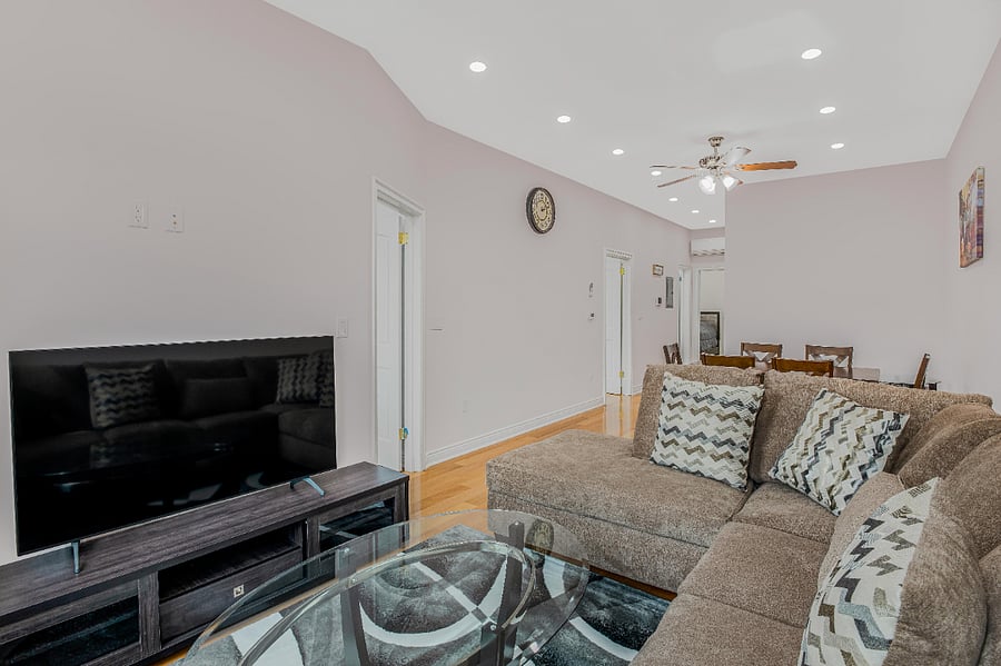 Furnished Finder property 837884_2 photo 13