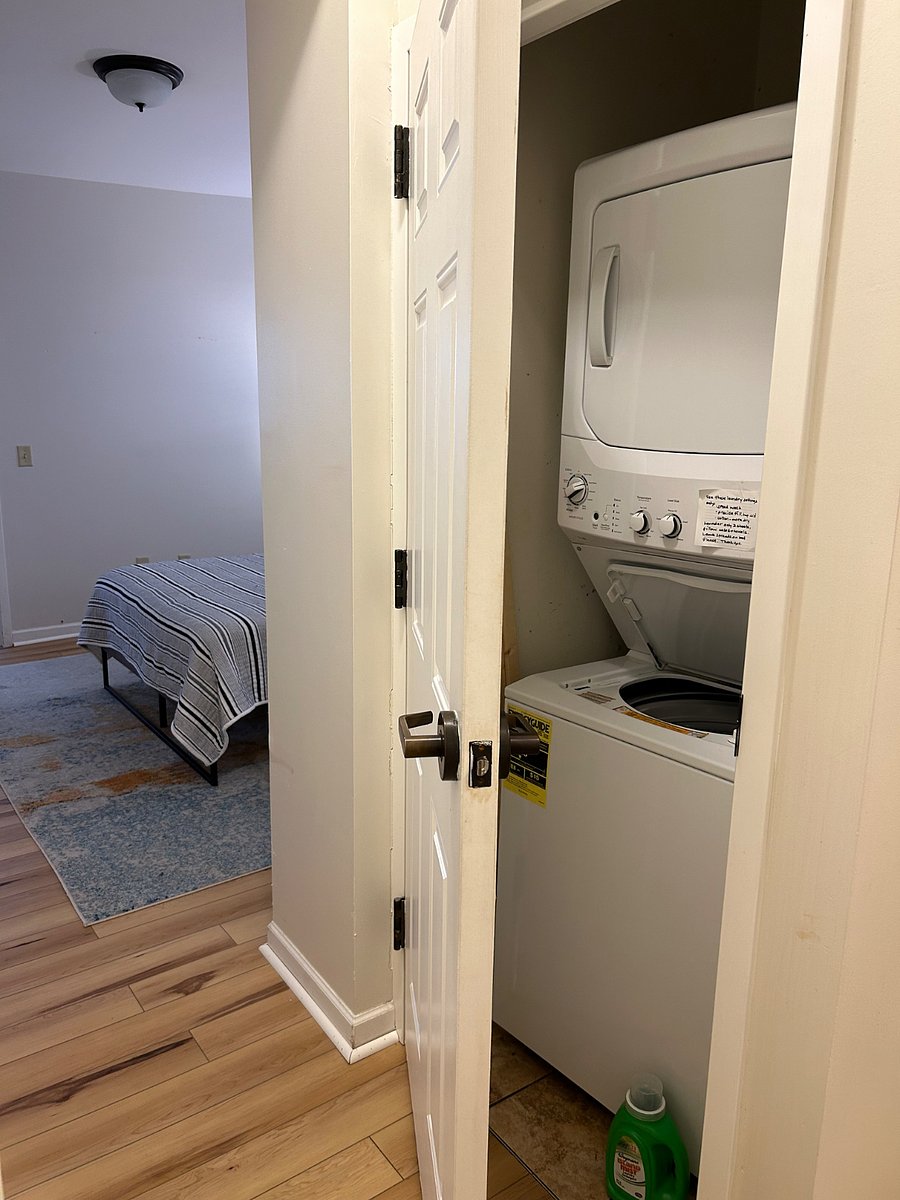 Furnished Finder property 837903_1 photo 11