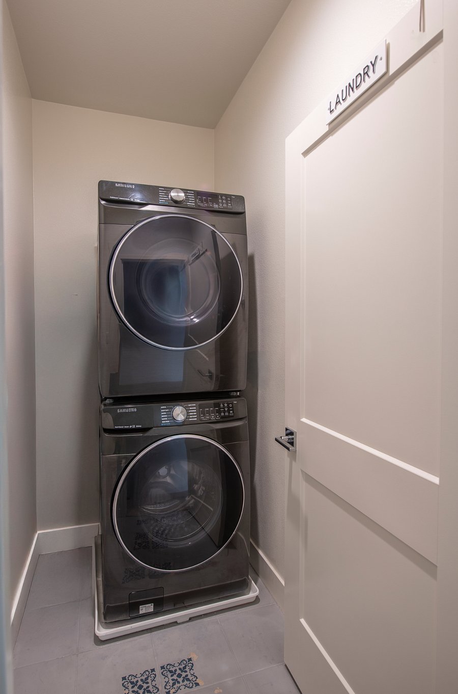 Furnished Finder property 837930_1 photo 10