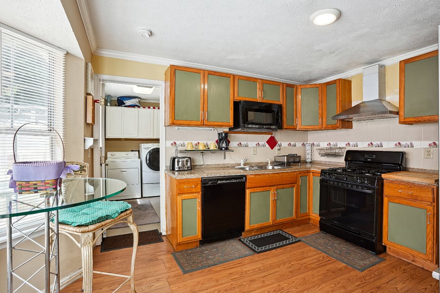 Furnished Finder property 837974_1 photo 16
