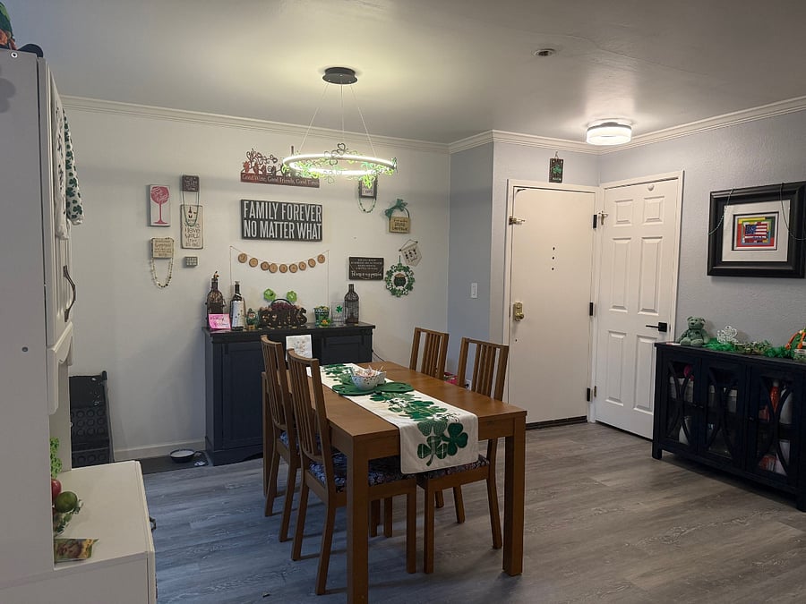 Shared dining room