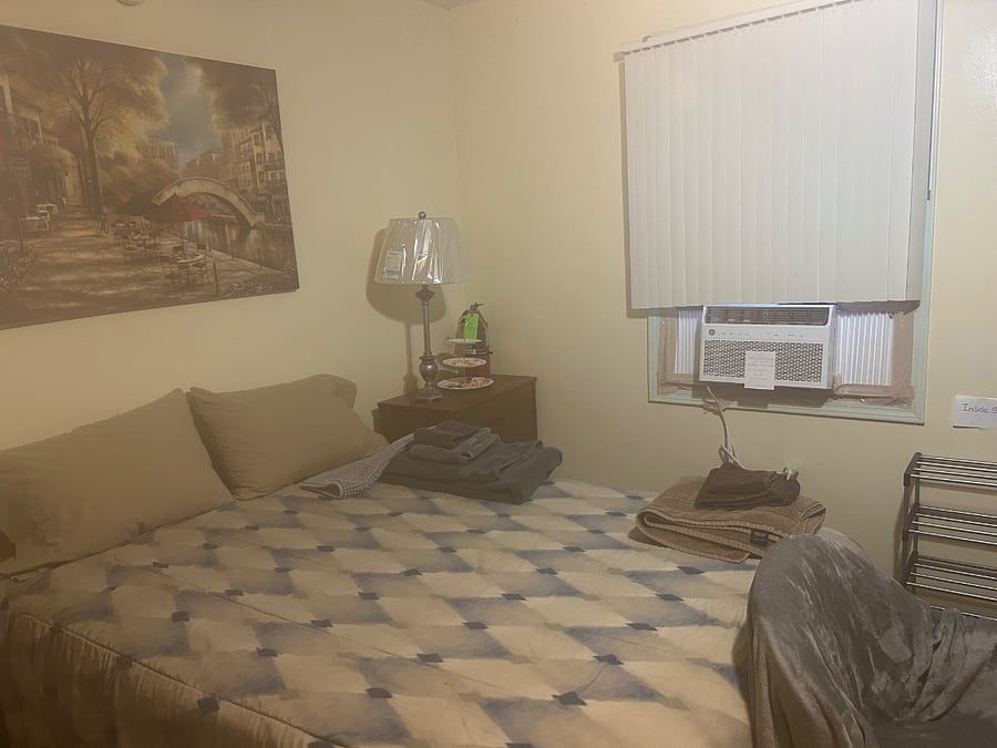 Furnished Finder property 837995_1 photo 8