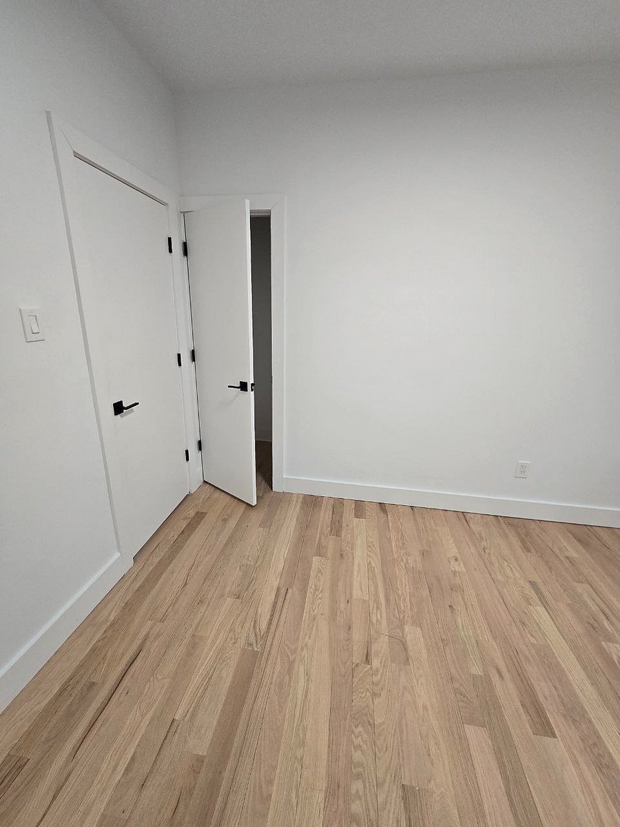 Furnished Finder property 838046_2 photo 6