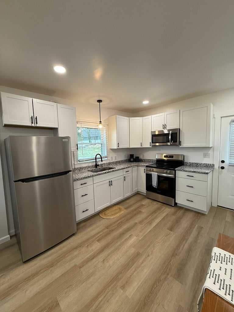 Furnished Finder property 838120_1 photo 3