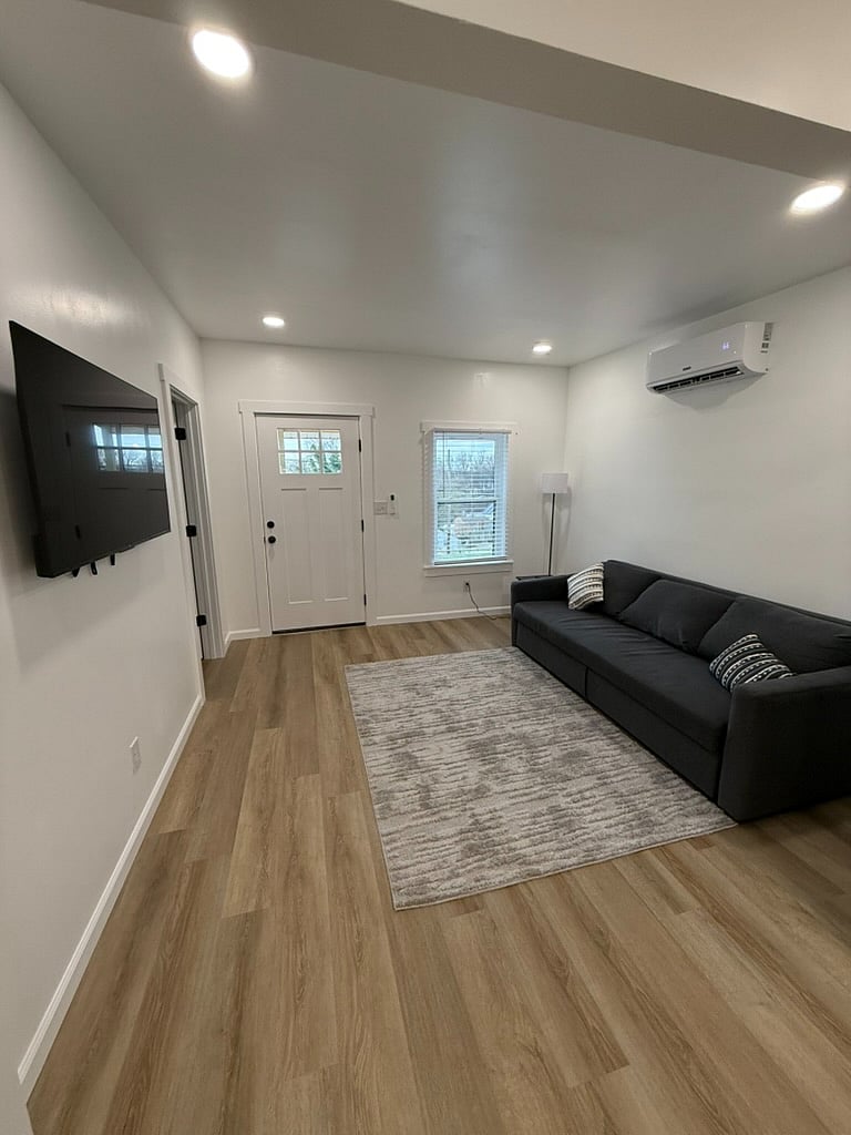 Furnished Finder property 838120_1 photo 6