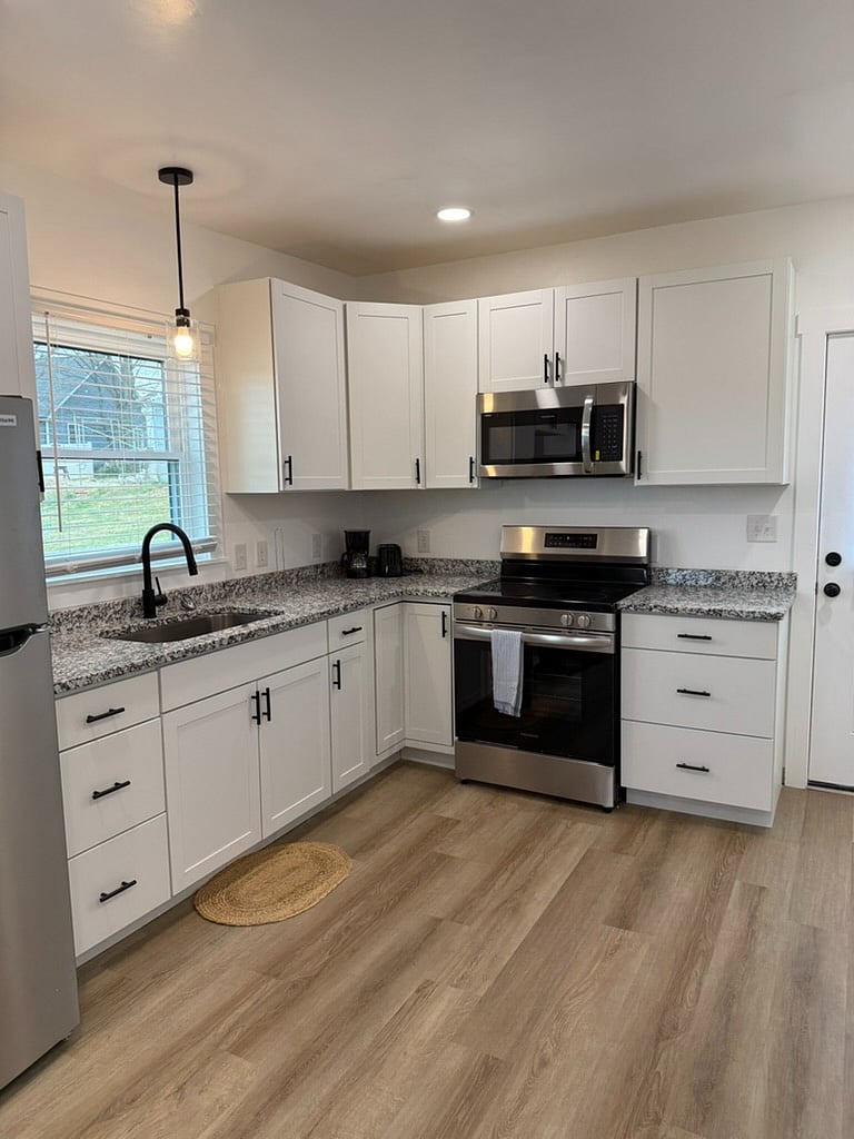 Furnished Finder property 838120_1 photo 4