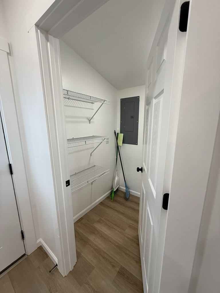 Furnished Finder property 838120_1 photo 12